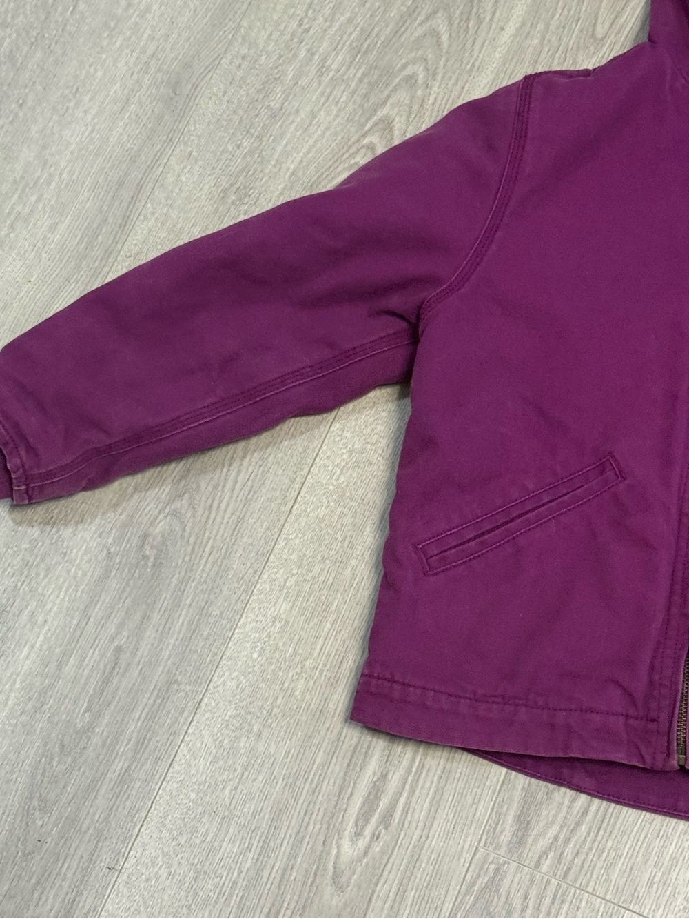 Carhartt Hooded Kids Jacket in Plum Size 7/8 Small - Picture 3 of 9